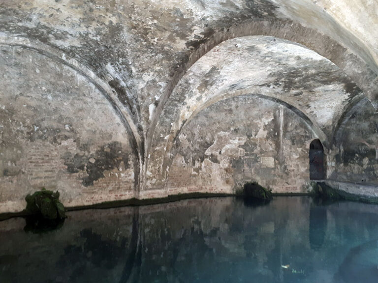 Fontebranda: interno della vasca