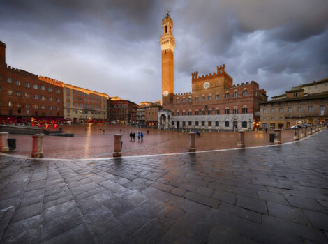 Palazzo Pubblico di Siena visto da Piazza del Campo